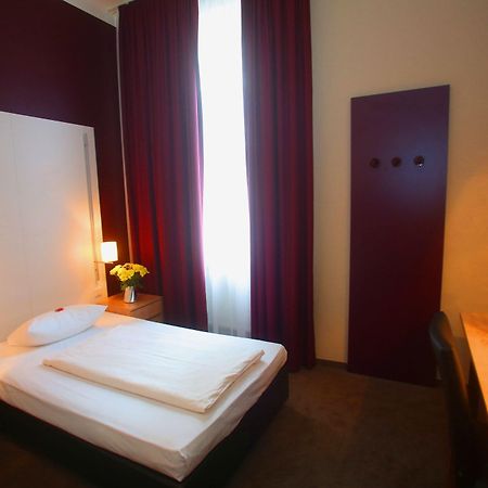 Hotel Columbus Франкфурт-на-Майне Экстерьер фото