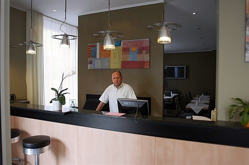 Hotel Columbus Франкфурт-на-Майне Экстерьер фото
